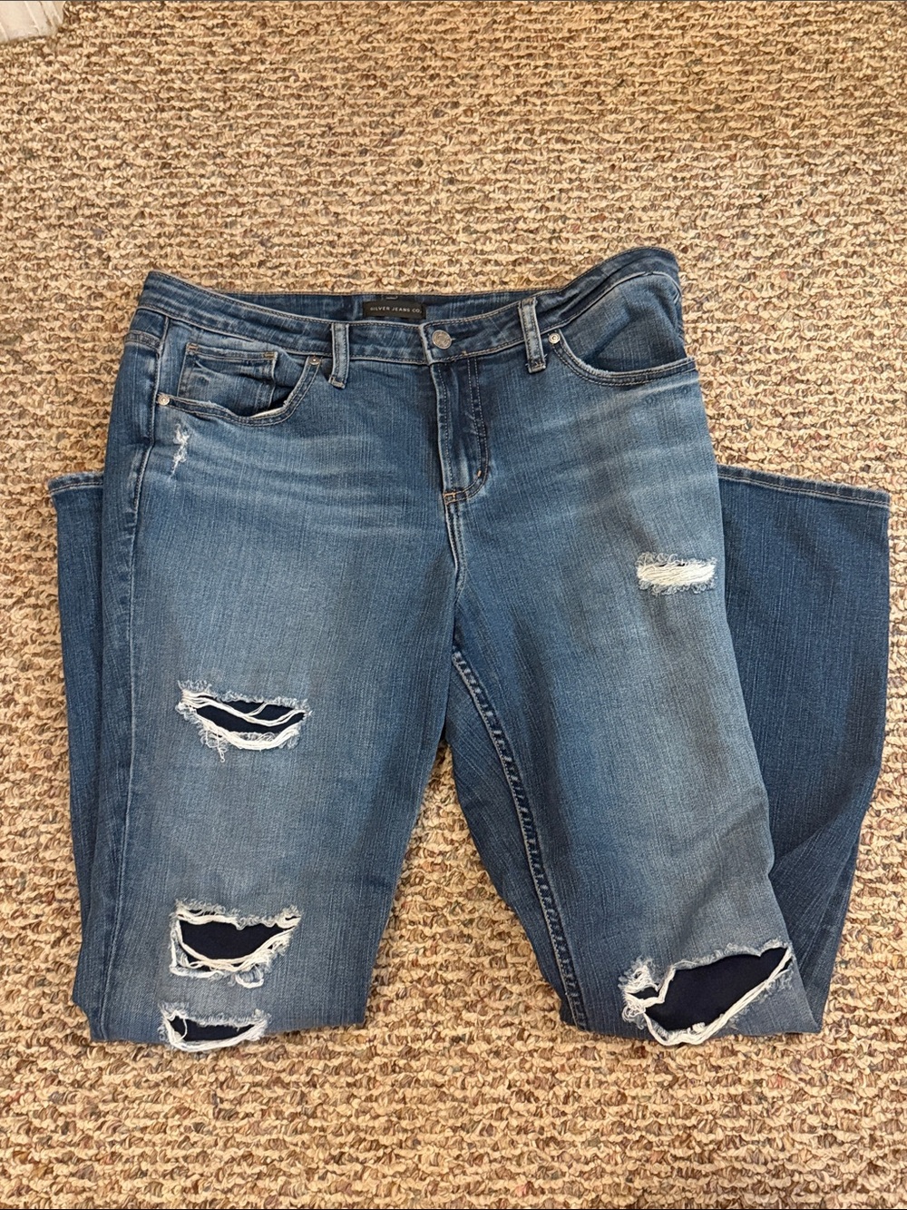 Silver Jeans Men’s Distressed Dark Blue Jeans Size 31
